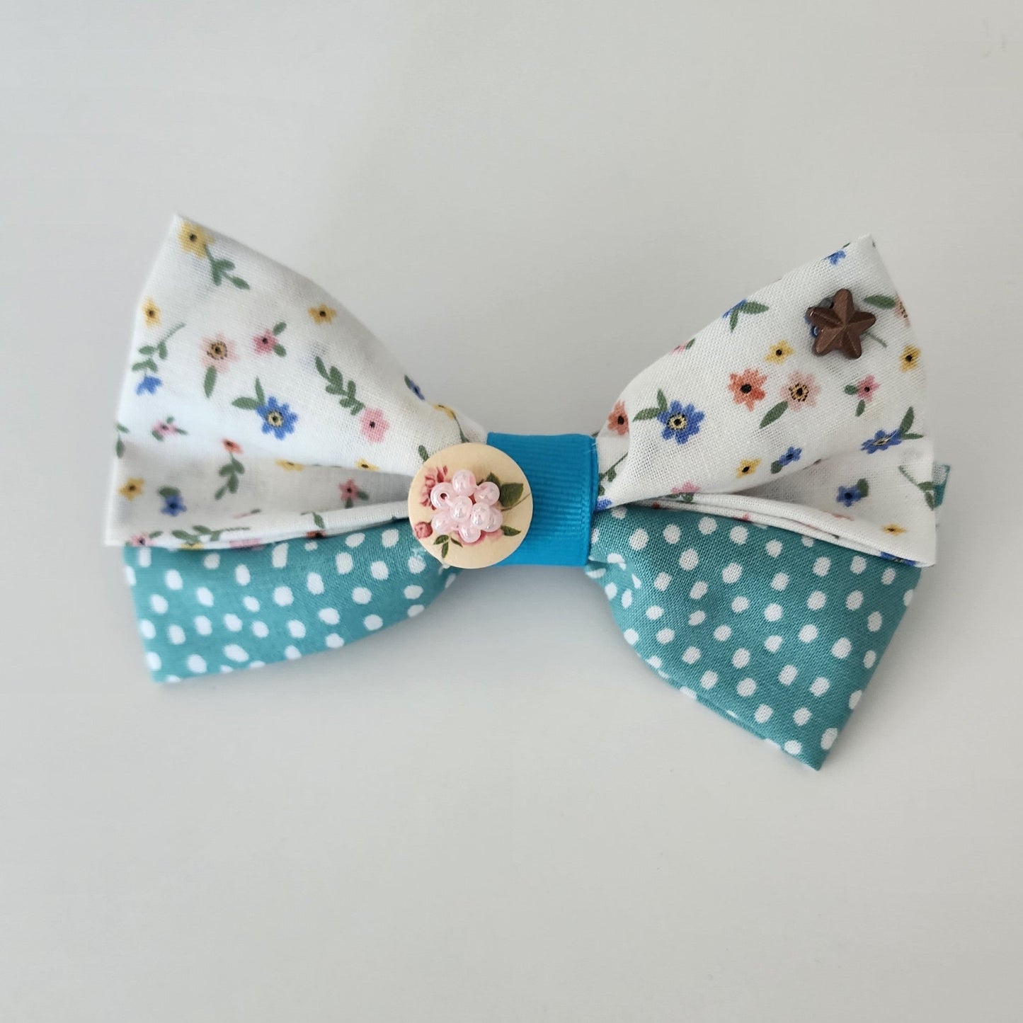 Flower Button  Bow