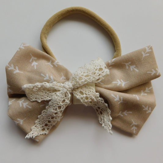 Lace Bow